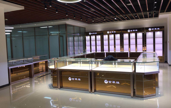 定制玻璃珠寶展柜,鴻鈦珠寶展柜廠(chǎng)家,玻璃珠寶展示柜 定制玻璃珠寶展柜,鴻鈦珠寶展柜廠(chǎng)家,玻璃珠寶展示柜