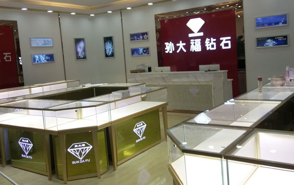 鴻鈦展柜訂做廠家 鴻鈦展柜訂做廠家