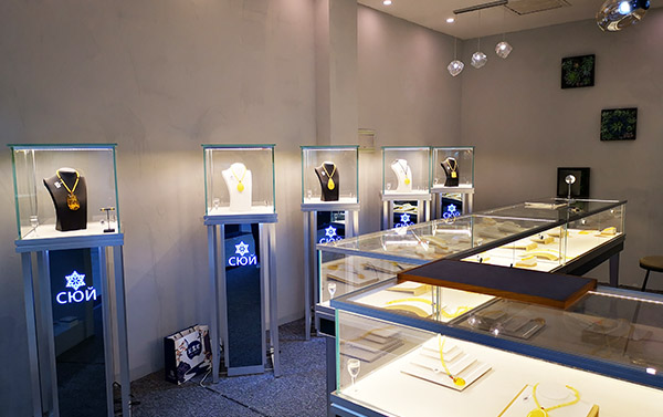 珠寶展柜設(shè)計,鴻鈦珠寶展柜廠家,玻璃珠寶展示柜